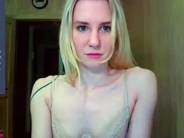 caramel_pie_ from Chaturbate