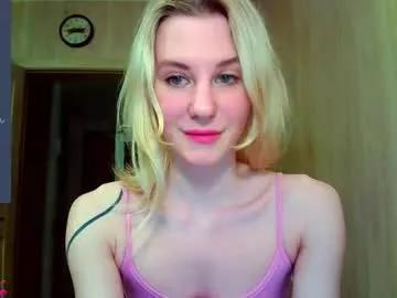 caramel_pie_ from Chaturbate