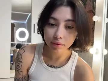 Caramell00 webcams show profile image 