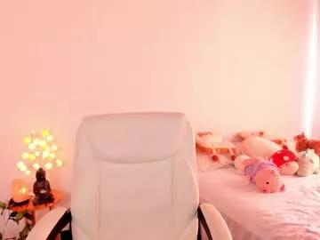 caramelo_xox from Chaturbate