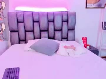 Carolinemiller1 webcams show profile image 