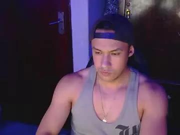 casas_oom from Chaturbate