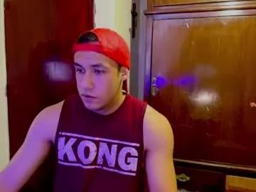 casas_oom from Chaturbate