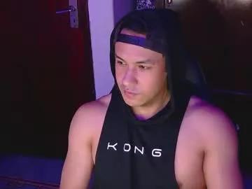 casas_oom from Chaturbate
