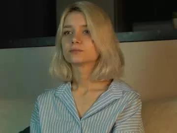 cassie130505 from Chaturbate