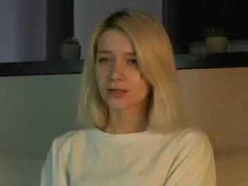 cassie130505 from Chaturbate