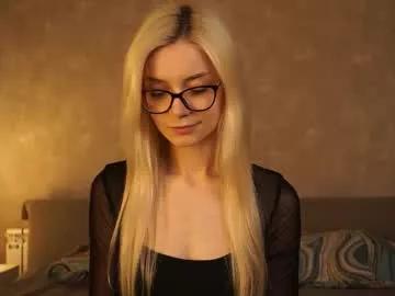 cassie130505 from Chaturbate