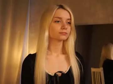 cassie130505 from Chaturbate