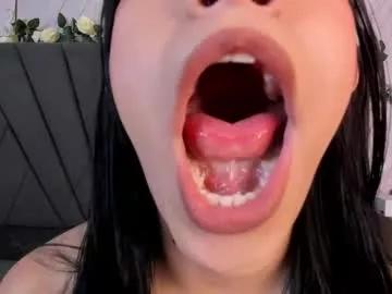 cassie_jones1 from Chaturbate