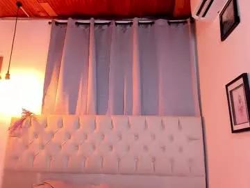 catalina_llanos from Chaturbate