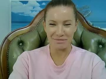Cessy_amiki webcams show profile image 