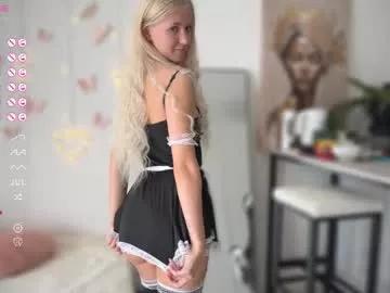 charming_melodii model from Chaturbate