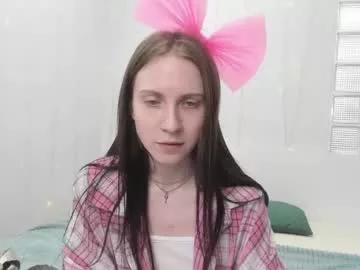 cheeky_kellyy from Chaturbate