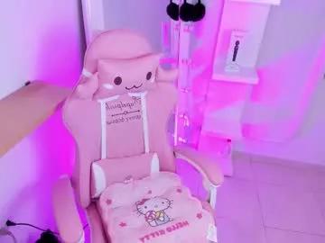 Photos of chloe_t2 from Chaturbate is Freechat