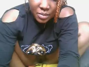 choco_baeb from Chaturbate