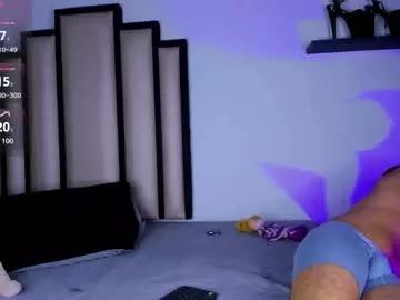 Chrisgrey_avigrey webcams show profile image 