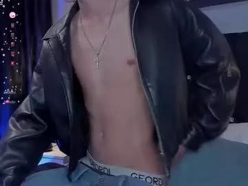 chrristopher77 from Chaturbate
