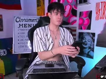 cinnamon_boyxxx from Chaturbate