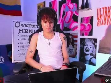 cinnamon_boyxxx from Chaturbate