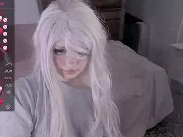 cinnamondoll19 from Chaturbate
