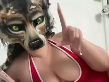 cinnanicos model from Chaturbate