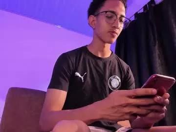 Cj_davis1 webcams show profile image 