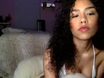 Photos of claudiakittyy from Chaturbate is Freechat