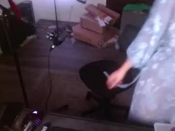 cnc_cutiexx from Chaturbate
