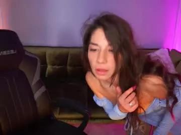 Cocoaasiren webcams show profile image 