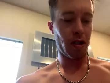 collegedudejames from Chaturbate