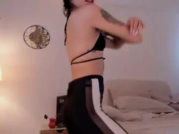 connie_deep from Chaturbate