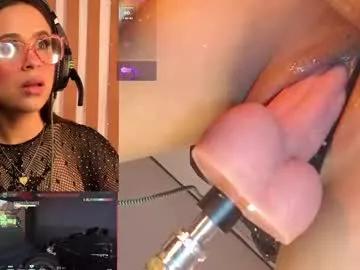 cookiesandboots from Chaturbate