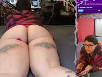 creepycrawlyqueen from Chaturbate