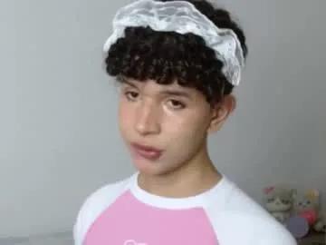 cuddly_twinkie from Chaturbate