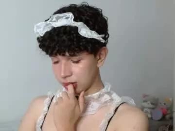 cuddly_twinkie from Chaturbate
