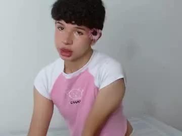 cuddly_twinkie from Chaturbate