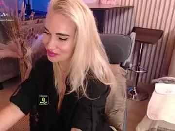 cuddlylina from Chaturbate