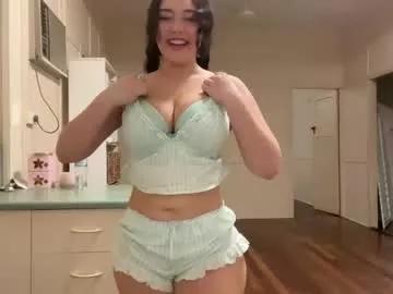 cuddlymoana from Chaturbate