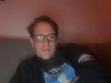 Cutenerdyguy webcams show profile image 