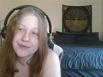 d_a_i_s_y from Chaturbate