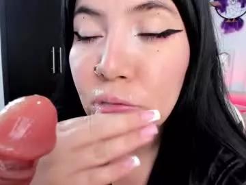 daahanna_ from Chaturbate