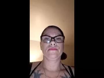 daddyslut_mamastud85 from Chaturbate