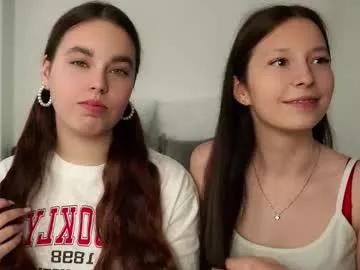 Daisybyron webcams show profile image 