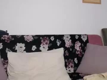 Dalyana22 webcams show profile image 