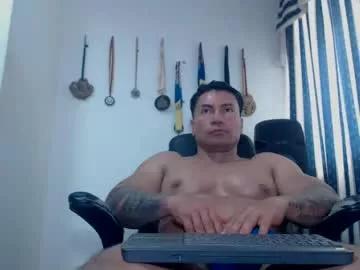 dammuscle from Chaturbate