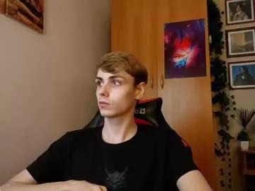 danny_fox888 from Chaturbate