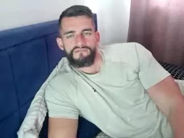 dannyk1990 from Chaturbate