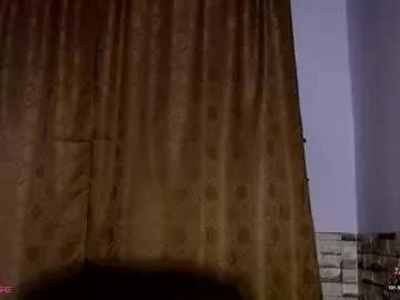 darasweet19 from Chaturbate