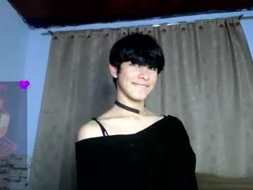 darasweet19 from Chaturbate