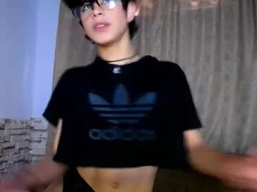darasweet19 from Chaturbate